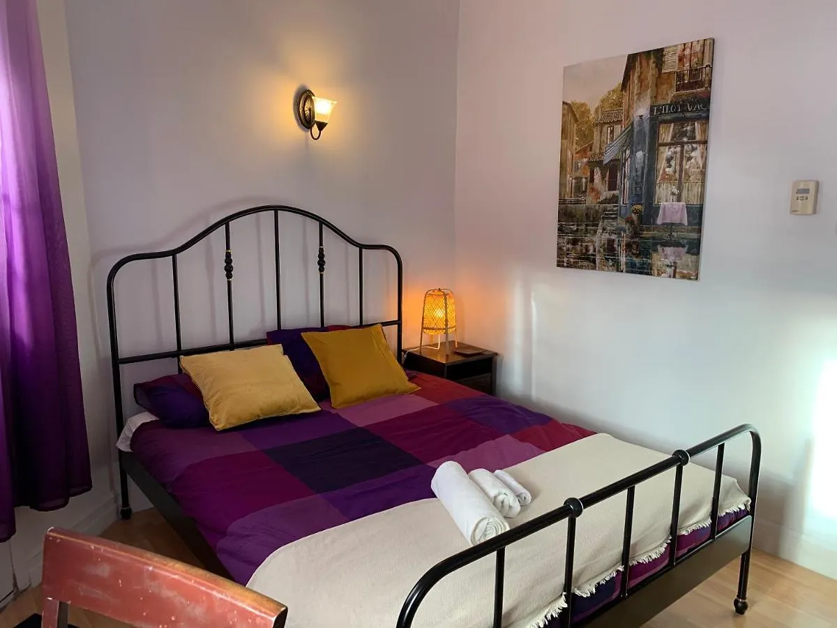 Chambres El Mediterraneo Rooms Montreal Canada