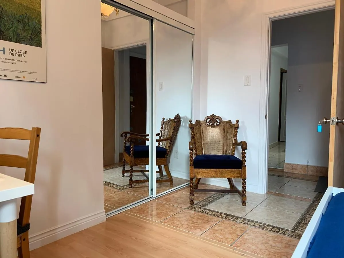 Chambres El Mediterraneo Rooms Montreal Canada