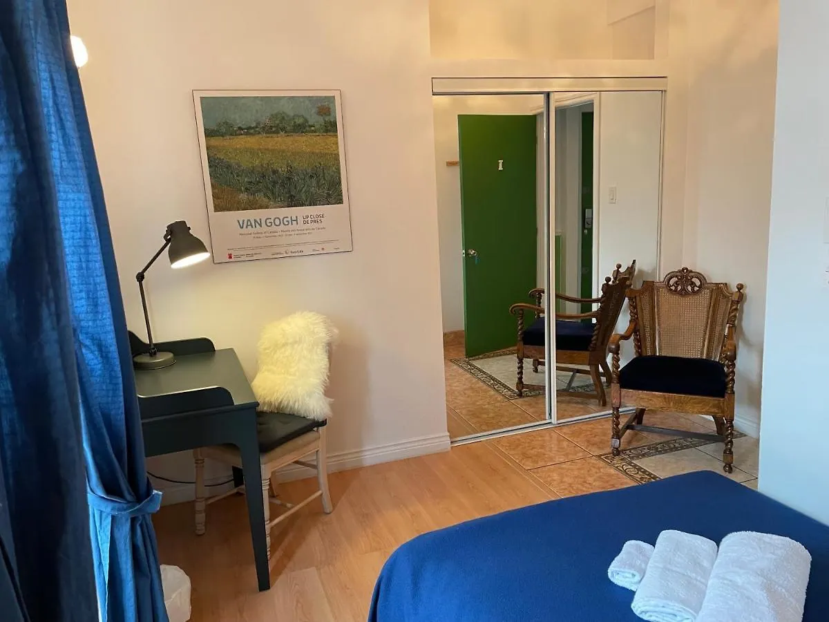 Homestay Chambres El Mediterraneo Rooms Montreal